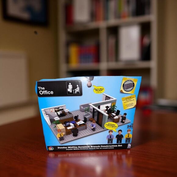 NEW The Office Dunder Mifflin Scranton Branch Construction Updated Characters - Picture 7 of 7